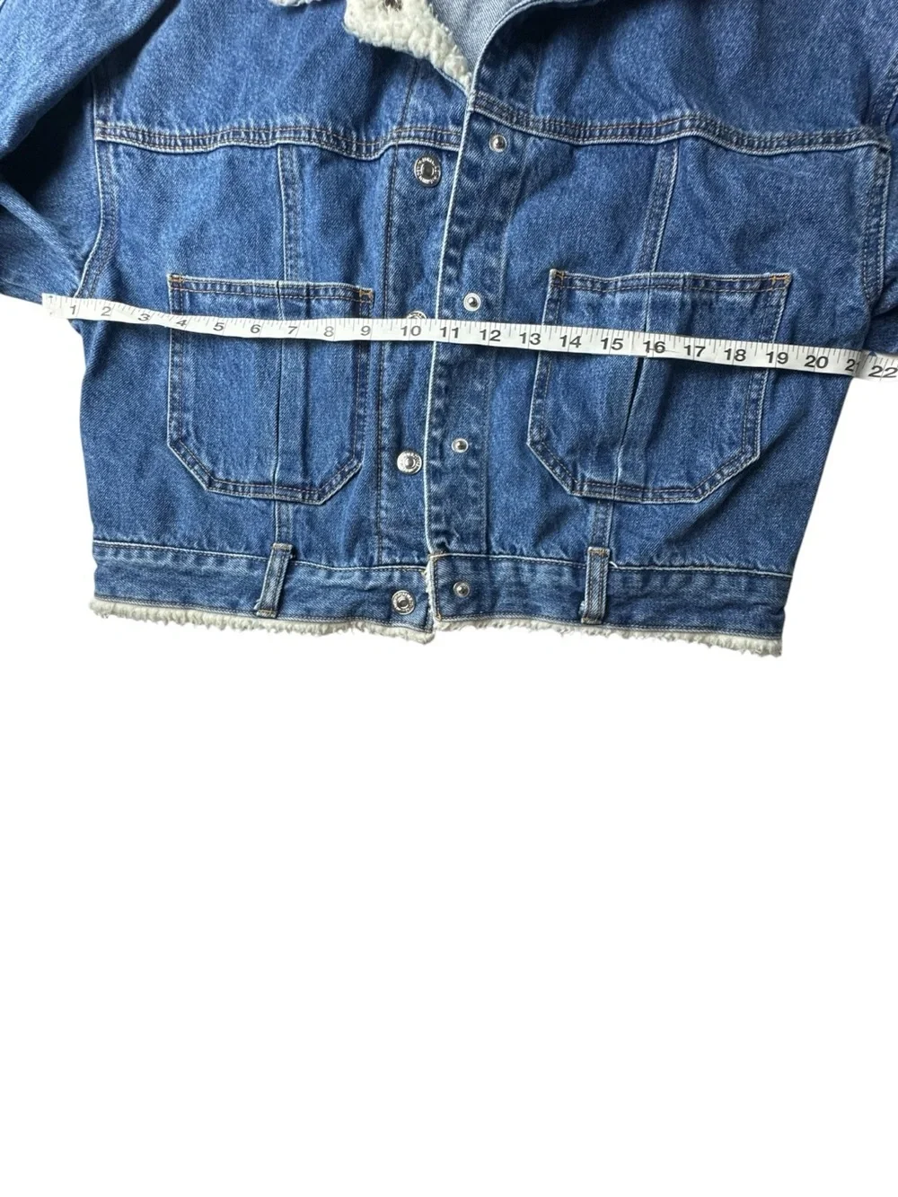 FOREVER 21 Denim Sherpa-Lined Jacket in Blue and Cream Sz S - Picture 6 of 9